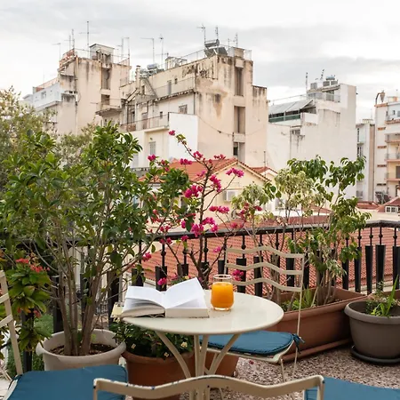 Veranda At Center Lägenhet Patras