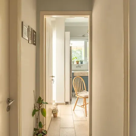 Apartment Veranda At Center